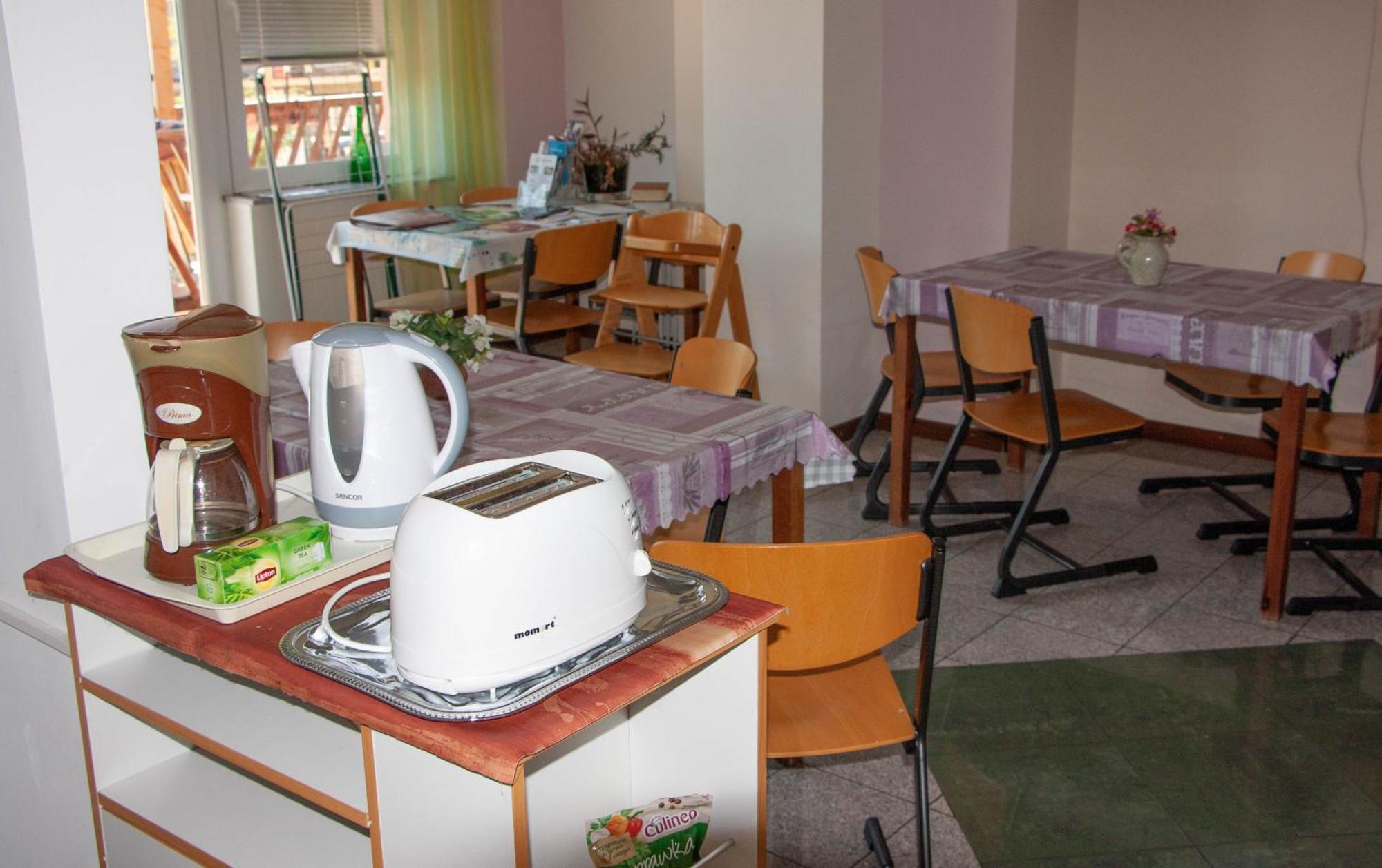 Aquarius Vendeghaz Hotel Szeged Bagian luar foto