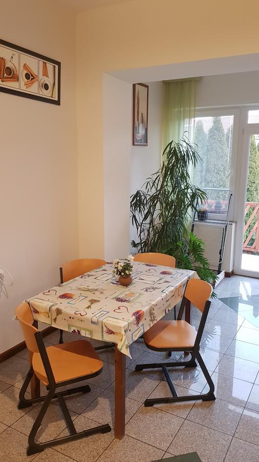 Aquarius Vendeghaz Hotel Szeged Bagian luar foto